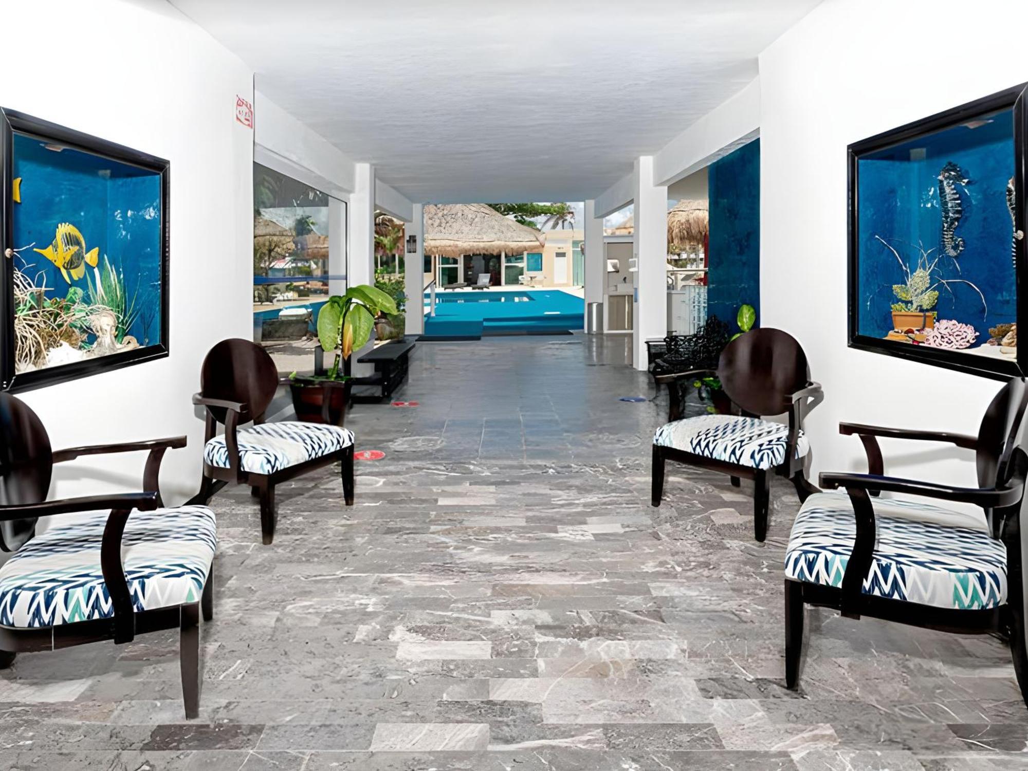 Paradise Beachfront & Nightlife Heart Cancún Esterno foto